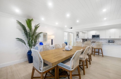 Ormond-by-the-Sea Condo | Luxury direct oceanfront corner with large private balcony, heated pool and garage