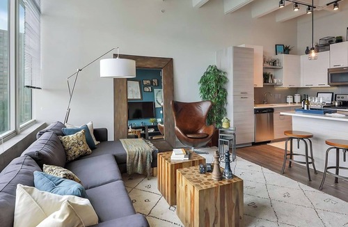 Downtown Atlanta Apartment | Luxury Downtown ATL High-Rise- 19th Floor City Views