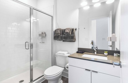 Mount Vernon Square Apartment | Luxury Downtown DC Apartment - Near City Center