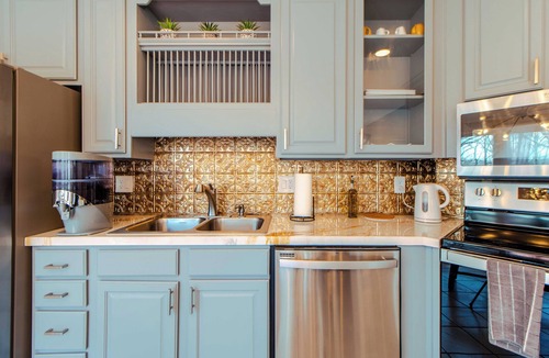 Douglasville Apartment | Luxury Gated Douglasville Home