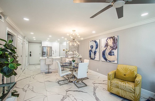Wesley Chapel Condo | Luxury Ground-Floor Condo w/King Bed, Gourmet Kitchen & Private Patio – Relax & Unwind in Style!