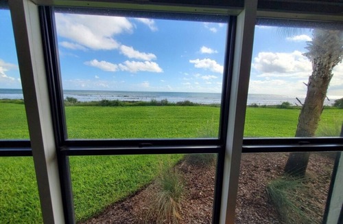 Crescent Beach Condo | Luxury Ground Floor Condo - Oceanfront with Pool Access
