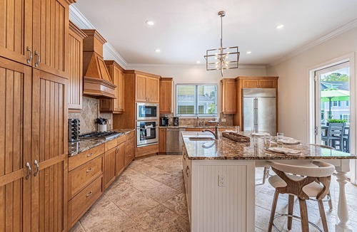Folly Field House | Luxury Hilton Head Beach House | Sleeps 20 | Hot Tub & Games