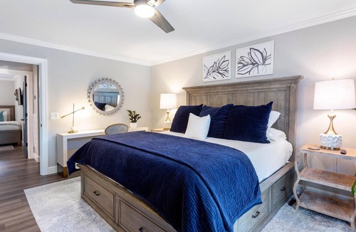 Lawton Woods House | Luxury Home 5-Bed Home w Private Pool-house, Short walk to Beach