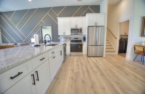 Little River House | Luxury Home w/Putting Green Near Beach