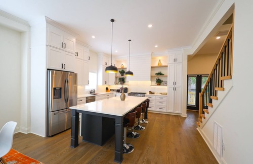 Old Fourth Ward House | Luxury Home w/Stunning Kitchen + King Bed Suite, amid Top Attractions