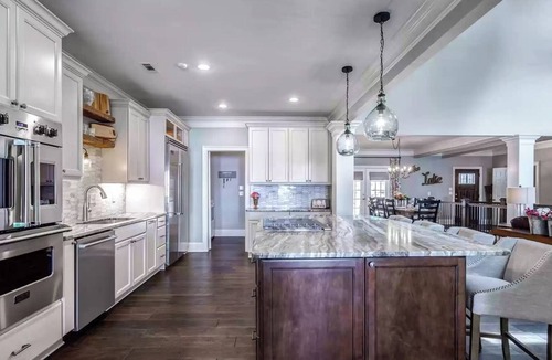 Eatonton House | Luxury Lake Escape with game room and hot tub!