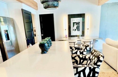 Cherokee Village House | Luxury Modern Ozark Lakefront Experience. Swim Dock, Kayaks & Sunset Views
