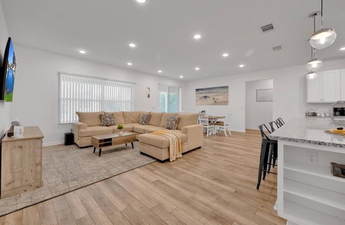 Palm Coast House | Luxury near St. Augustine & Daytona! 30% off monthly booking