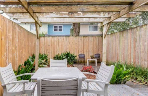 Old Village House | Luxury Remodeled Townhouse in Mt. Pleasant, Charleston suburb