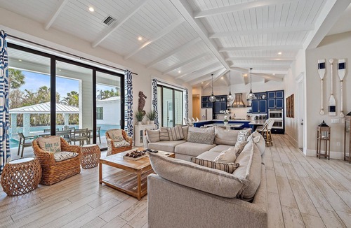Saint Armands Key House | Luxury Resort-Like Home at St. Armands Circle and Lido Key Beach