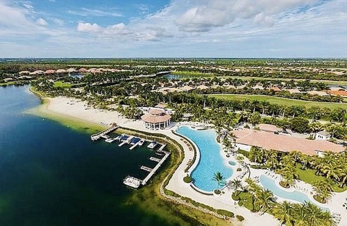 Miromar Lakes House | Luxury resort rental
