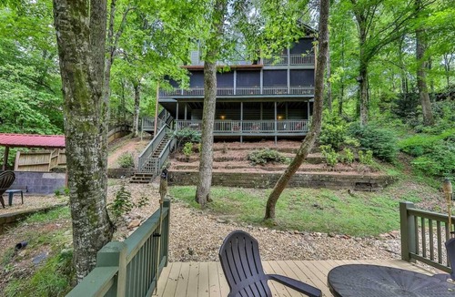 Ellijay Cabin | Luxury River Oasis -3 Master Suites - 3 Fireplaces Hot Tub!