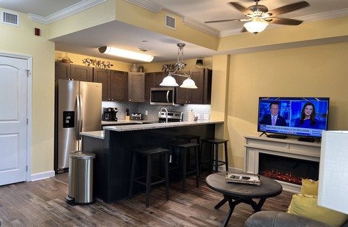 Sevierville Condo | Luxury Riverfront spacious Condo in Perfect Location near Tanger Outlets