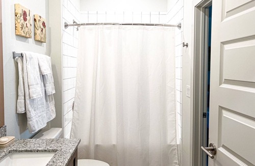 Five Points Apartment | Luxury Riverside Condo Close To Cummer Museum!!