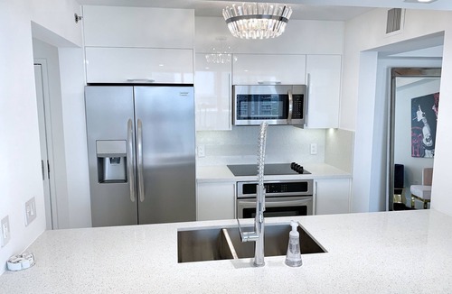 Brickell Condo | ✶ Luxury Sky Villa w/City & Ocean Views ✶