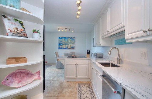 South Beach Condo | Luxury Soundfront Villa just steps from Beach and Salty Dog Cafe!
