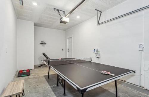 Pine Forest Apartment | LUXURY TOWNHOME NEAR DOWNTOWN AND PENSACOLA BEACH