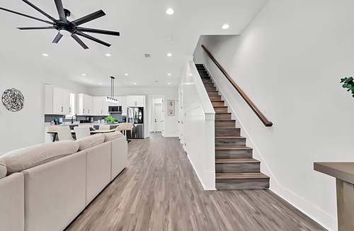 Bahama Beach House | Luxury Townhouse, Private Saltwater Pool, Steps to Beach