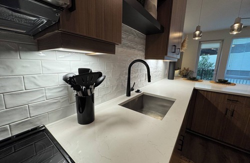Home Park Apartment | Luxury Urban Retreat Interlock Atlanta ARLO Stays