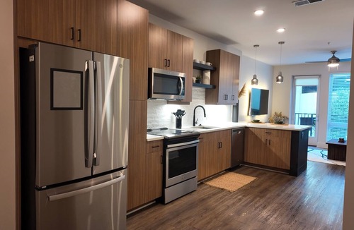 Home Park Apartment | Luxury Urban Retreat Interlock Atlanta ARLO Stays