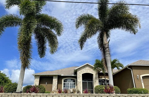 Trafalgar Villa | Luxury vacation home in 'Venice of America'