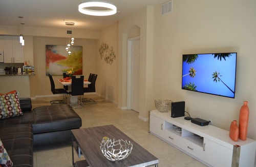 Biggar Condo | Luxury Vacation Self-Catering Condo in Fort Myers