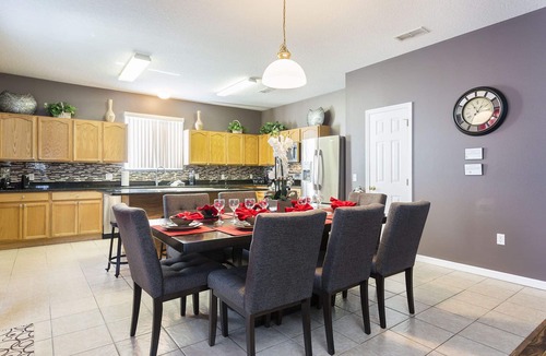 Windwood Bay House | Luxury Villa, Disney, Pool, Home theater, Sea world, Universal Studios