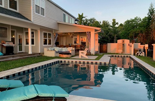 Merritt Island House | Luxury Waterfront Home Perfect for a Family Getaway