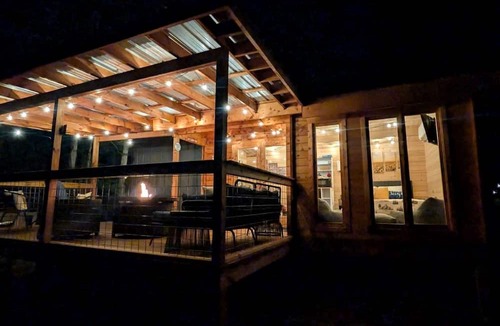 Coalmont Cabin | Luxury Woodland Cabin Near The Caverns & Savage Gulf, Tennessee