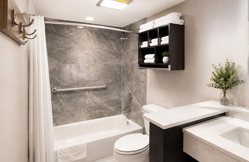 Manchester Hotel | Lx Hotel, SureStay Collection by Best Western