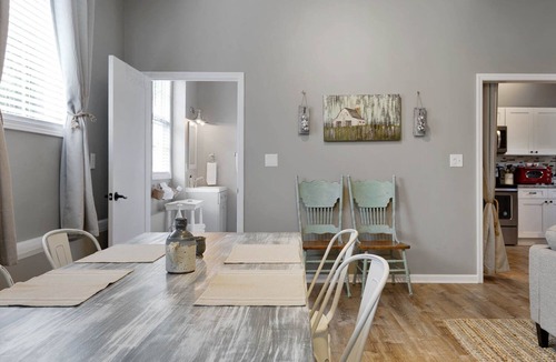 Kedron House | Lyric Guesthouse at GratiDude Ranch - Riverside in Leiper's Fork