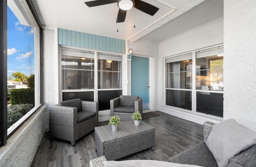 Madeira Beach Apartment | Madeira Beach Yacht Club 155B, 1 Bedroom, Sleeps 4, Heated Pool, Sauna, Pier