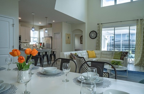 Davenport House | Magical Retreat Private Pool & Spa | Free BBQ