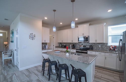 Davenport House | Magical Retreat Private Pool & Spa | Free BBQ