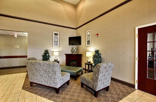 Pooler Hotel | Magnolia Inn & Suites Savannah Airport