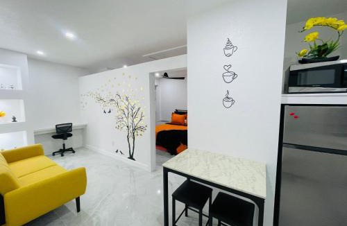 Westminister Apartment | Magnolias Suite