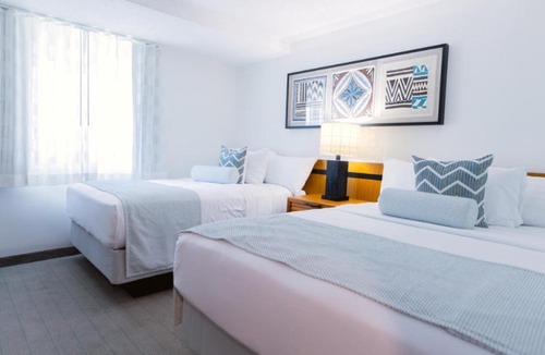 Wildwood Crest Hotel | Mahalo Diamond Beach Resort