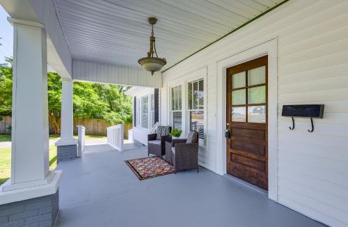 Pine Mountain House | Main Street Home: 1 Mile to Callaway Gardens