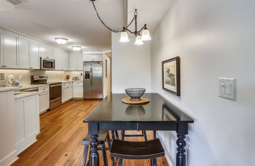 Holmes Beach Condo | Mainsail Beach Inn 2 Bedroom