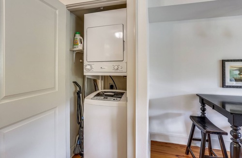 Holmes Beach Condo | Mainsail Beach Inn 2 Bedroom