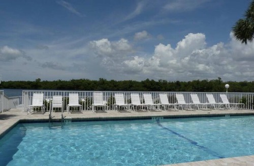 Hammock Bay Condo | Mainsail Dr. at Marco shores at hammock bay