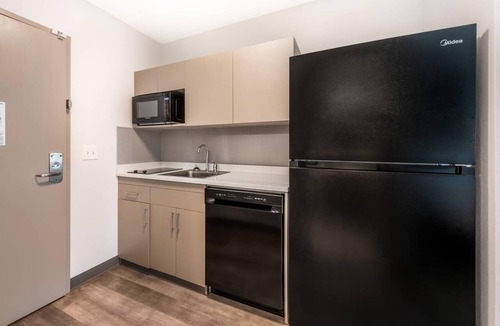 Middletown Hotel | MainStay Suites Harrisburg Airport - Hershey South
