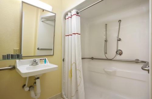 Altamonte Springs Hotel | MainStay Suites Orlando Altamonte Springs