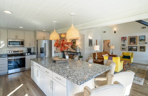 Dillard Cottage | Maison Blanche Cottage @ Julep Farms
