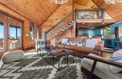 Ridgeline Vistas Cabin | Majestic Haven - An unmatchable view