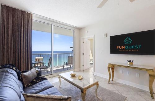 Long Beach House | Majestic T2 - 1606