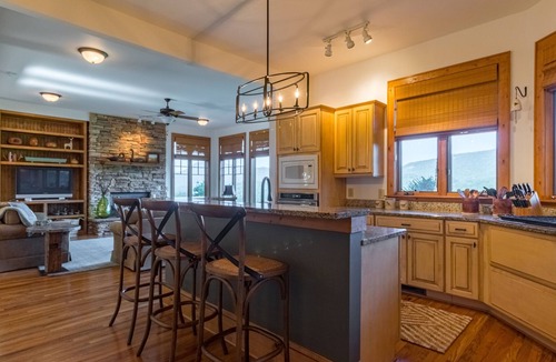 Cashiers Condo | Majestic views from this fabulous condo in Trillium Links & Lake Club community!