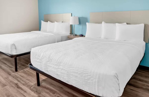 Greenville - Spartanburg Hotel | Make Every Trip Extra Special With This Beautiful Stay! Pets Are Welcome!