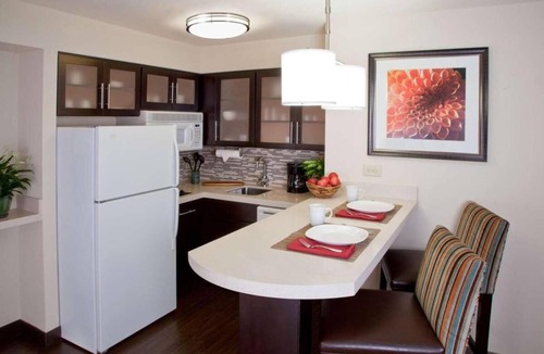 Alpharetta Hotel | Making The Best Memories Along The Way! Free Breakfast, Pet-friendly!